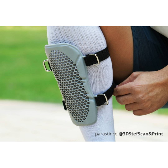 Нить Bambu Lab PLA Tough+ 1,75 мм, 1 кг — в комплекте с многоразовой катушкой — серебристый