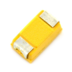 Kondensator tantalowy 22uF/16V SMD - C