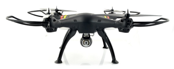 Dron quadrocopter Syma X8C z kamerą