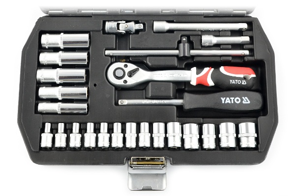 Zestaw narzędziowy firmy Yato YT-1446
