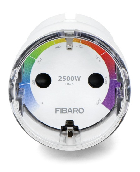 Inteligentne gniazdko Fibaro Wall Plug F leży na białym tle.